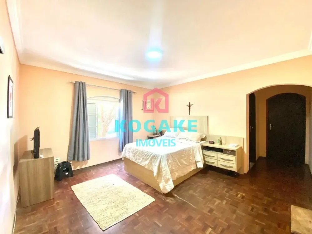 Sobrado, 3 quartos, 228 m² - Foto 3