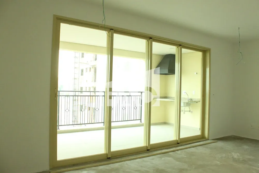 Apartamento, 3 quartos, 133 m² - Foto 1