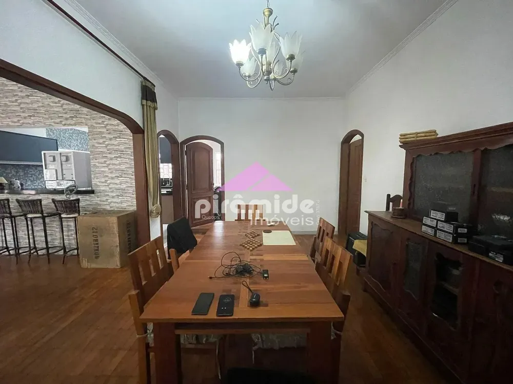 Casa, 5 quartos, 267 m² - Foto 4