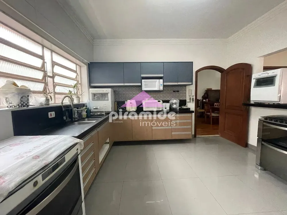 Casa, 5 quartos, 267 m² - Foto 7