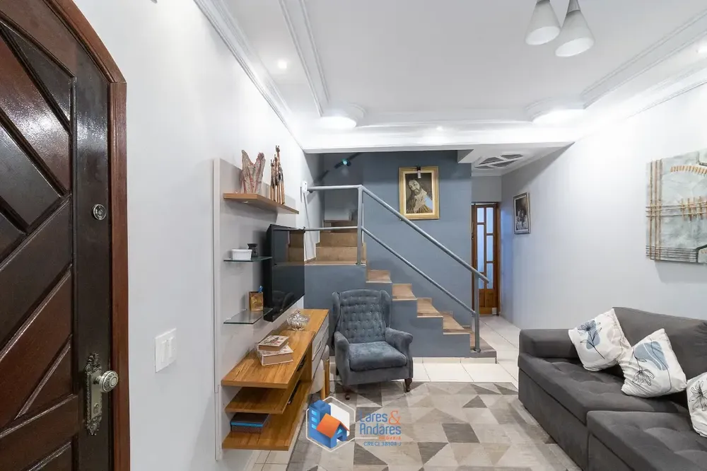 Sobrado, 2 quartos, 180 m² - Foto 1
