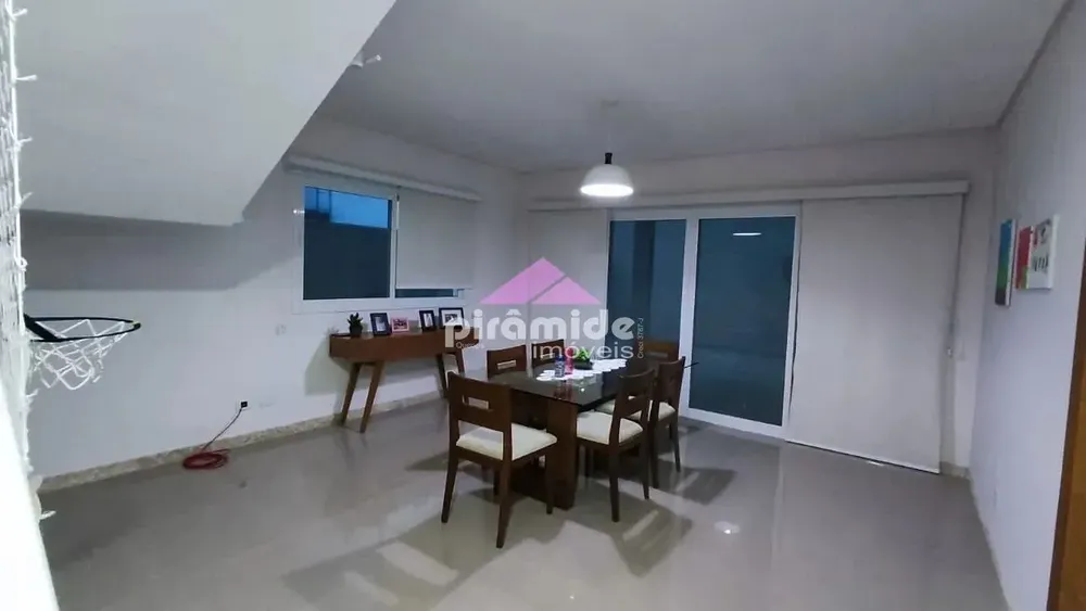 Casa, 3 quartos, 193 m² - Foto 2