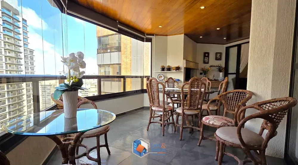 Apartamento, 4 quartos, 246 m² - Foto 1