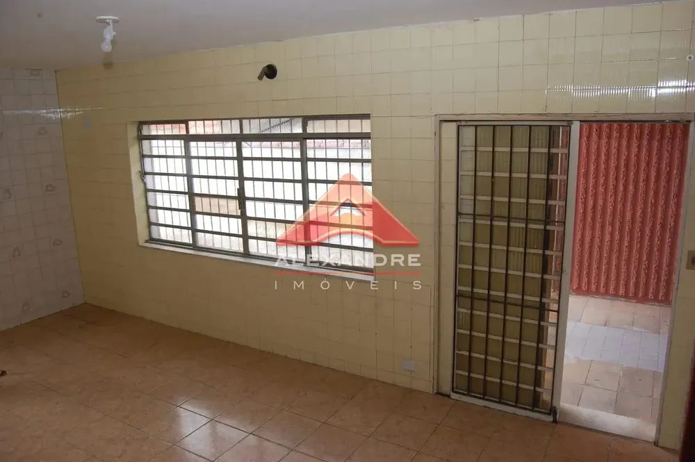 Casa, 3 quartos, 251 m² - Foto 4