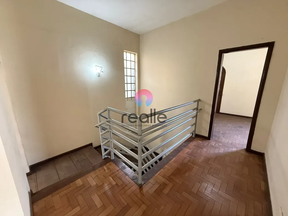 Casa, 1 quarto, 237 m² - Foto 3