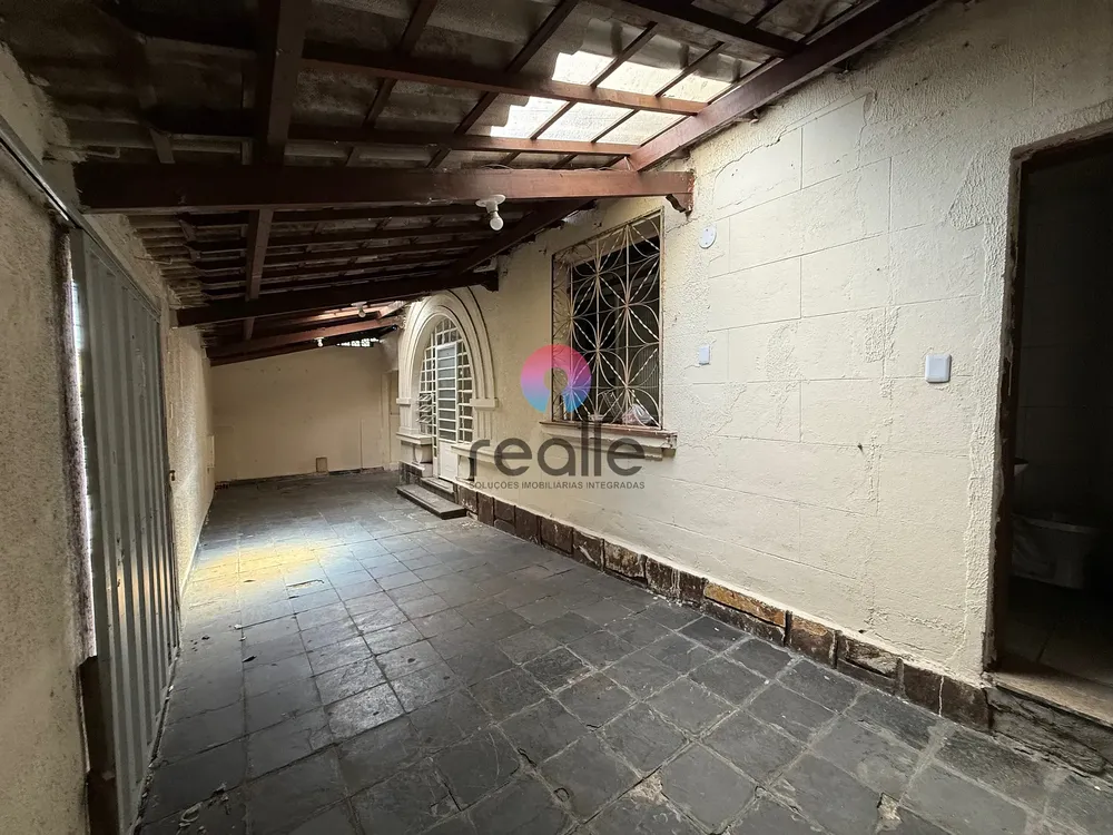 Casa, 1 quarto, 237 m² - Foto 1