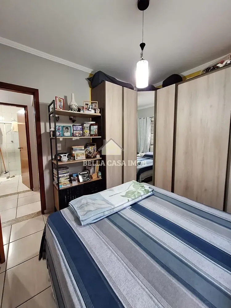 Casa, 3 quartos, 146 m² - Foto 2