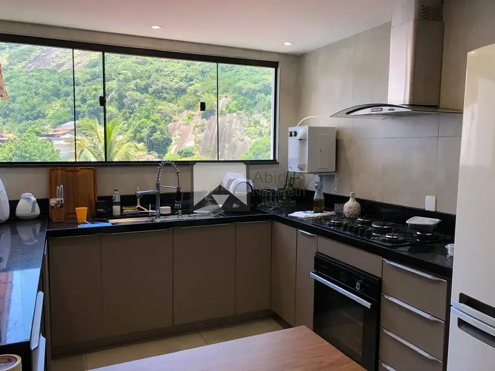 Casa, 3 quartos, 270 m² - Foto 11