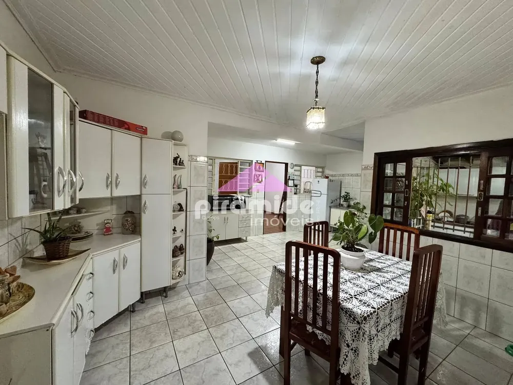 Casa, 3 quartos, 114 m² - Foto 3