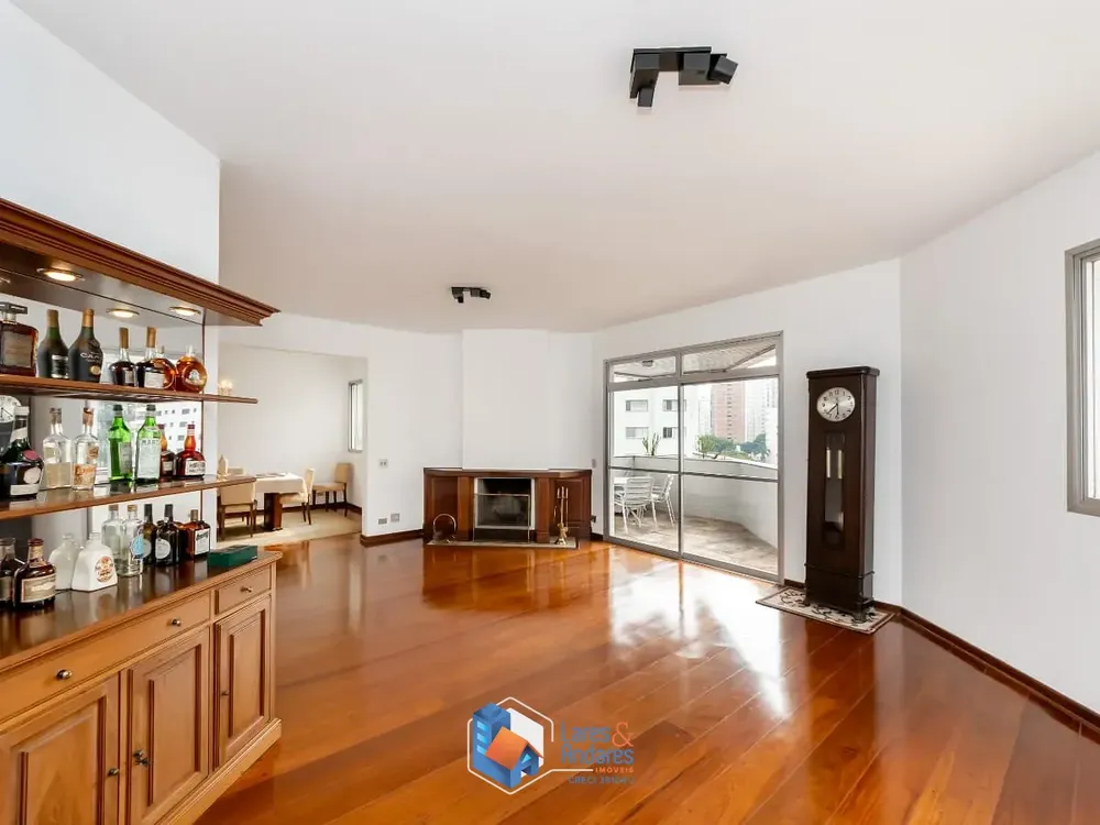 Apartamento, 4 quartos, 244 m² - Foto 3