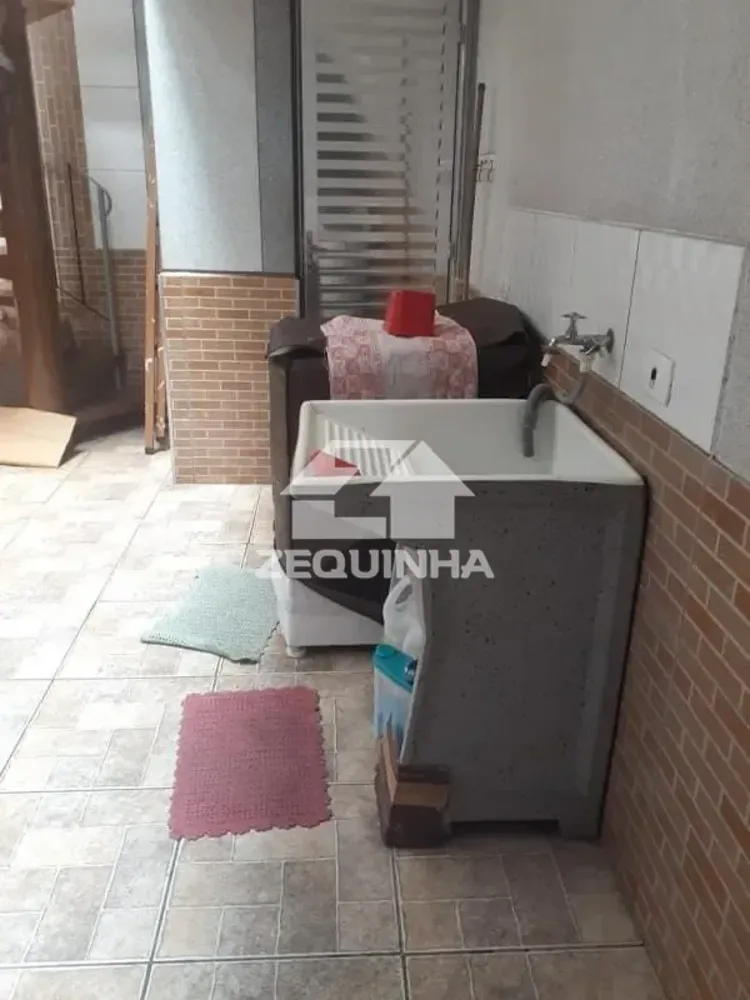 Casa, 4 quartos, 159 m² - Foto 1
