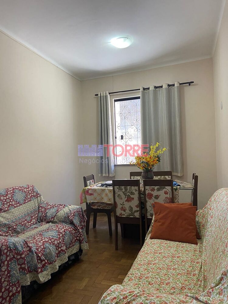 Apartamento à venda com 3 quartos, 242m² - Foto 6