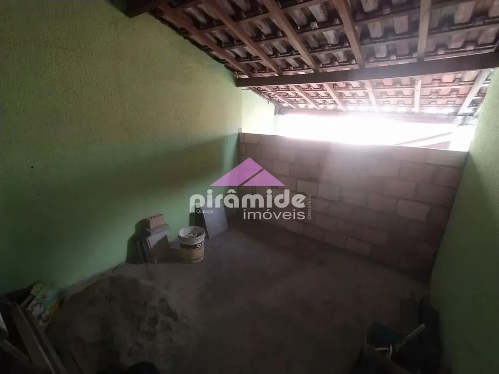 Casa, 3 quartos, 184 m² - Foto 1