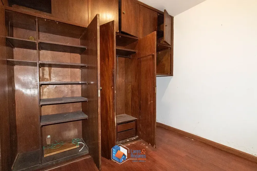 Casa, 4 quartos, 276 m² - Foto 2