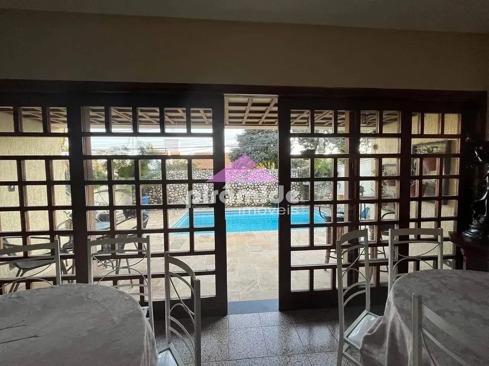 Casa, 3 quartos, 300 m² - Foto 2