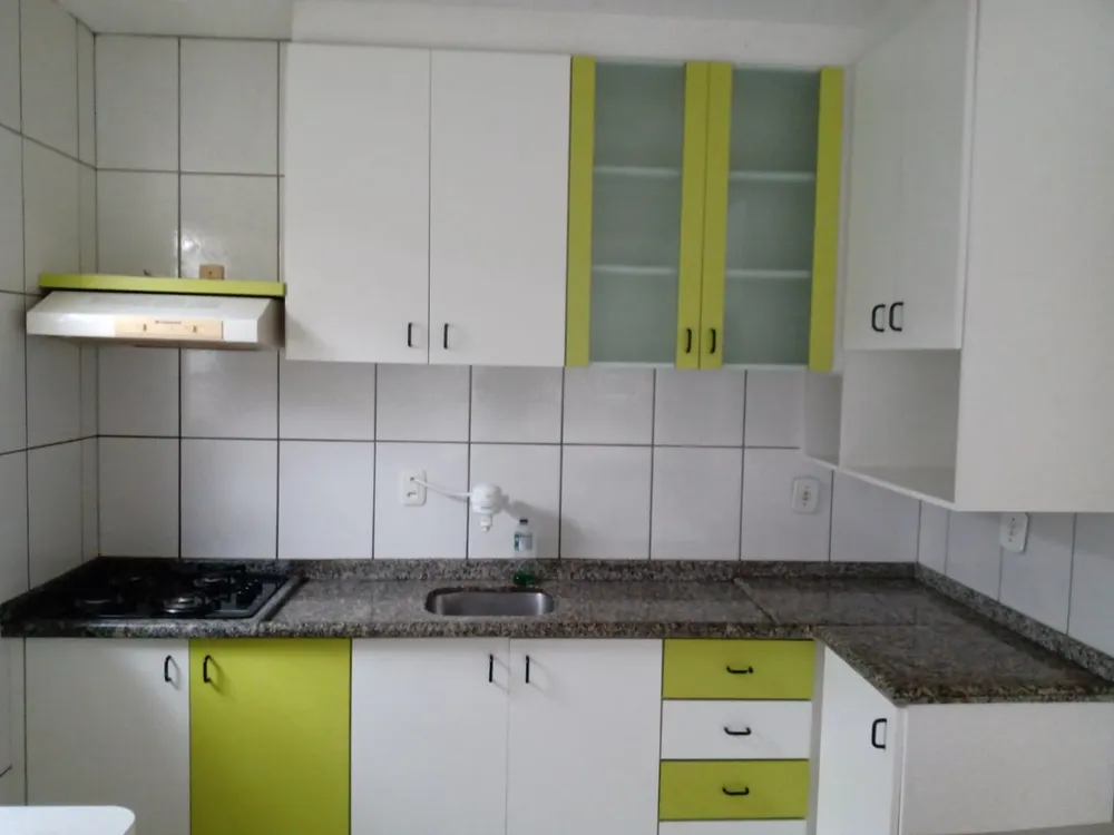 Casa, 3 quartos, 238 m² - Foto 2