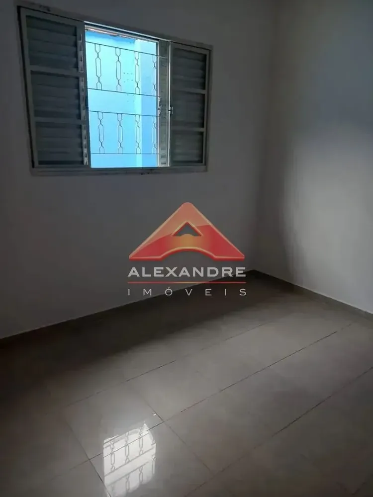 Casa, 3 quartos, 80 m² - Foto 1