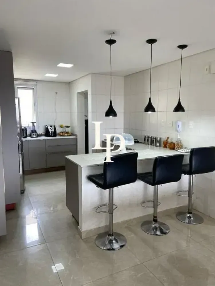 Apartamento, 3 quartos, 128 m² - Foto 1