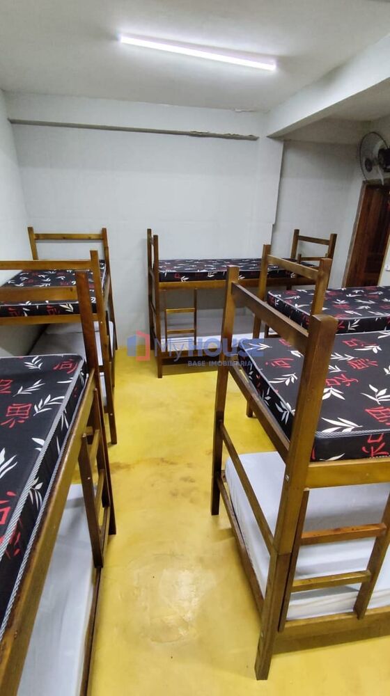 Casa à venda com 1 quarto, 200m² - Foto 25