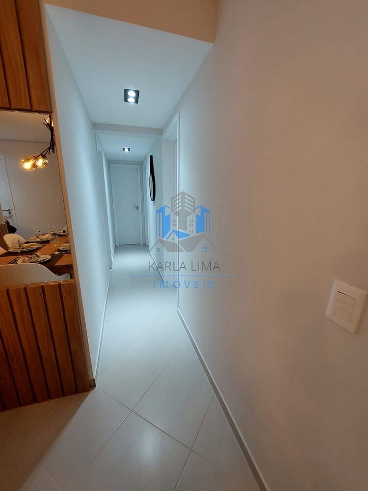 Apartamento à venda com 3 quartos, 185m² - Foto 4