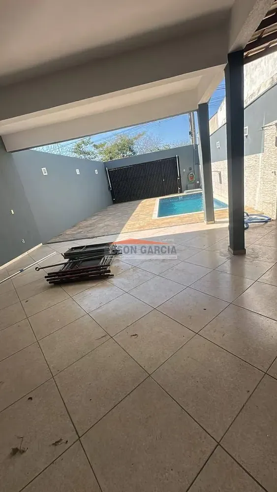 Casa, 3 quartos, 190 m² - Foto 2