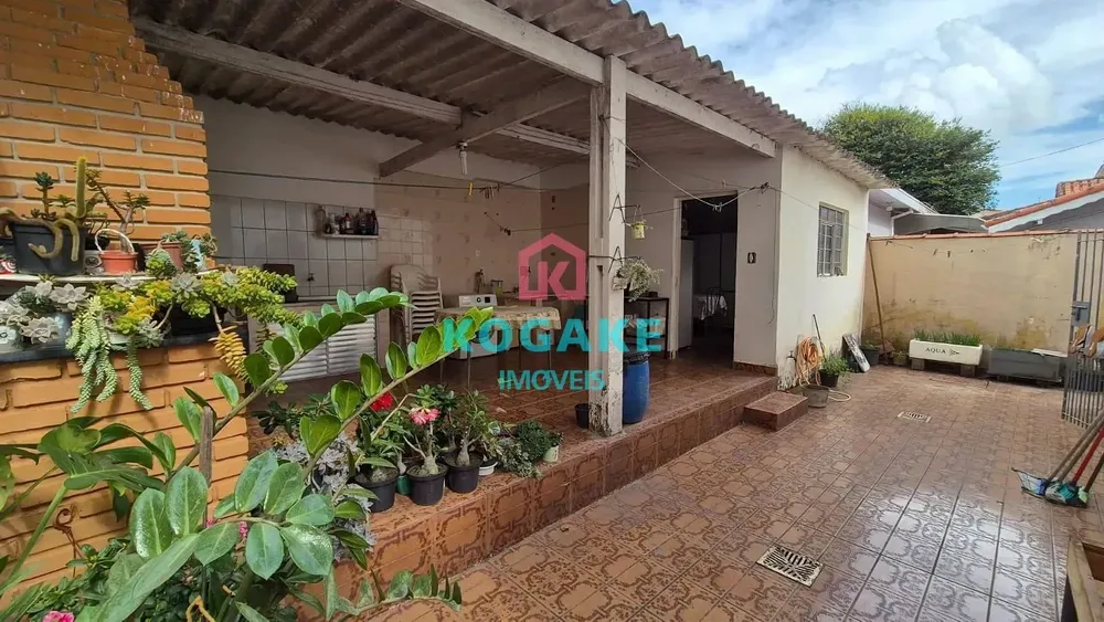 Sobrado, 3 quartos, 221 m² - Foto 1