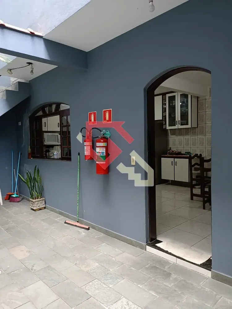 Casa, 5 quartos, 392 m² - Foto 2