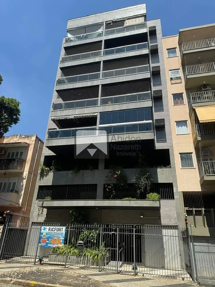 Apartamento, 3 quartos, 140 m² - Foto 1