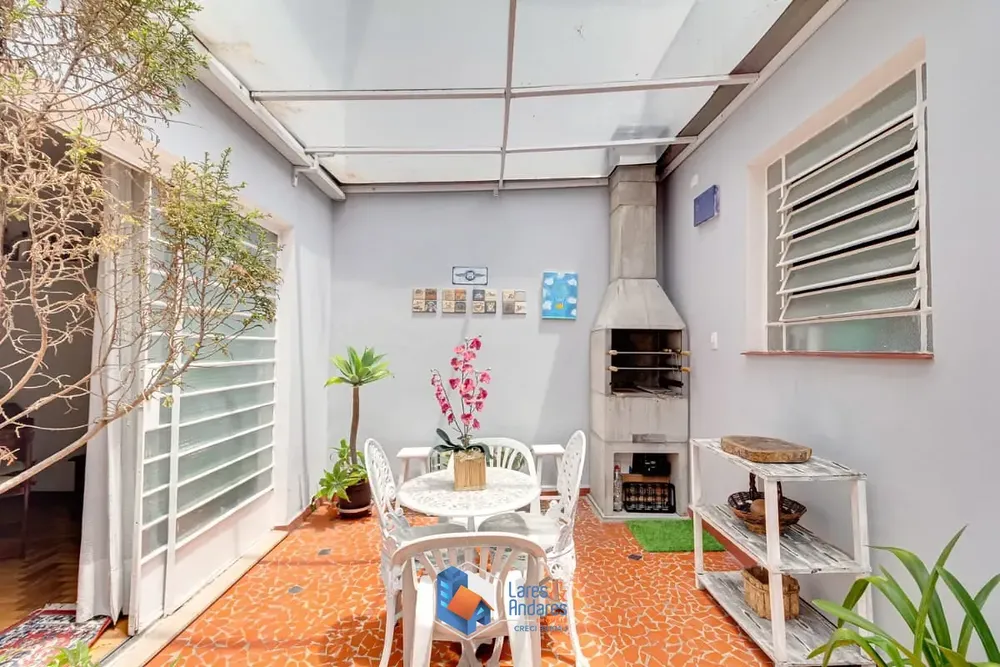 Casa, 3 quartos, 189 m² - Foto 1