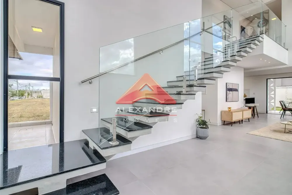 Casa, 3 quartos, 230 m² - Foto 1