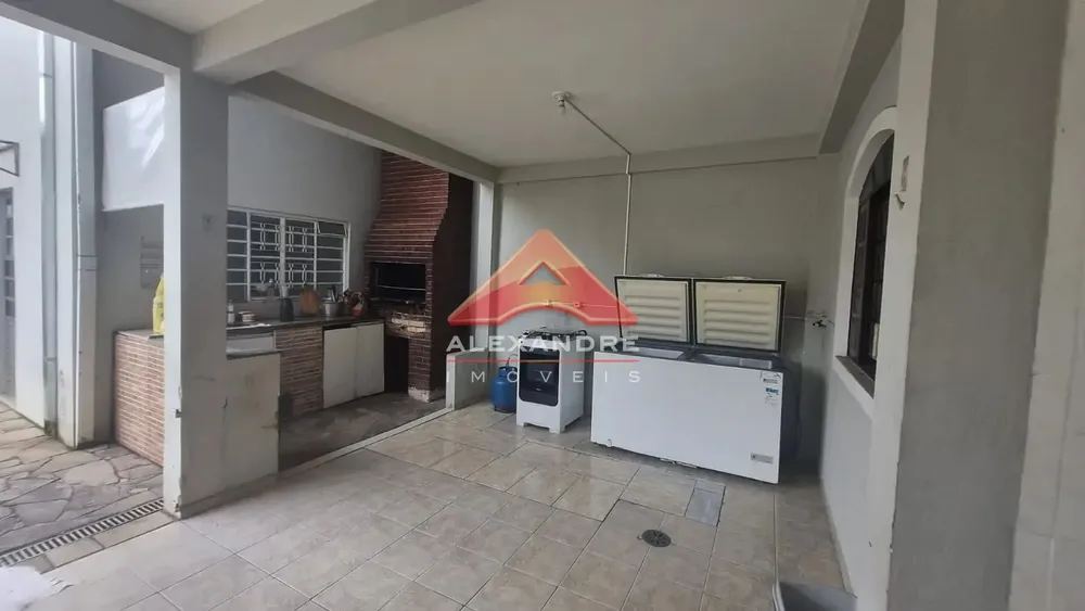 Casa, 5 quartos, 187 m² - Foto 6