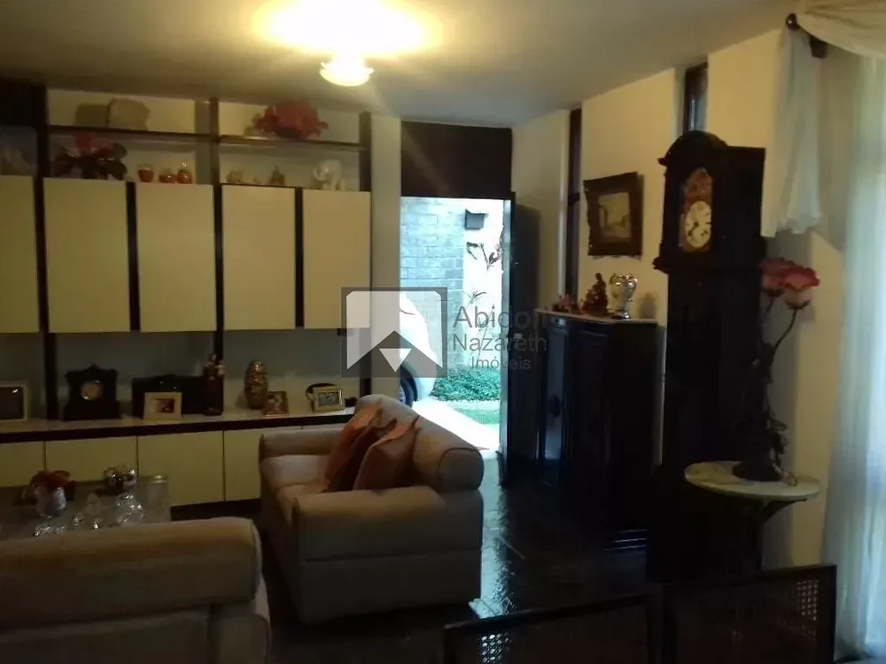 Casa, 5 quartos, 270 m² - Foto 14