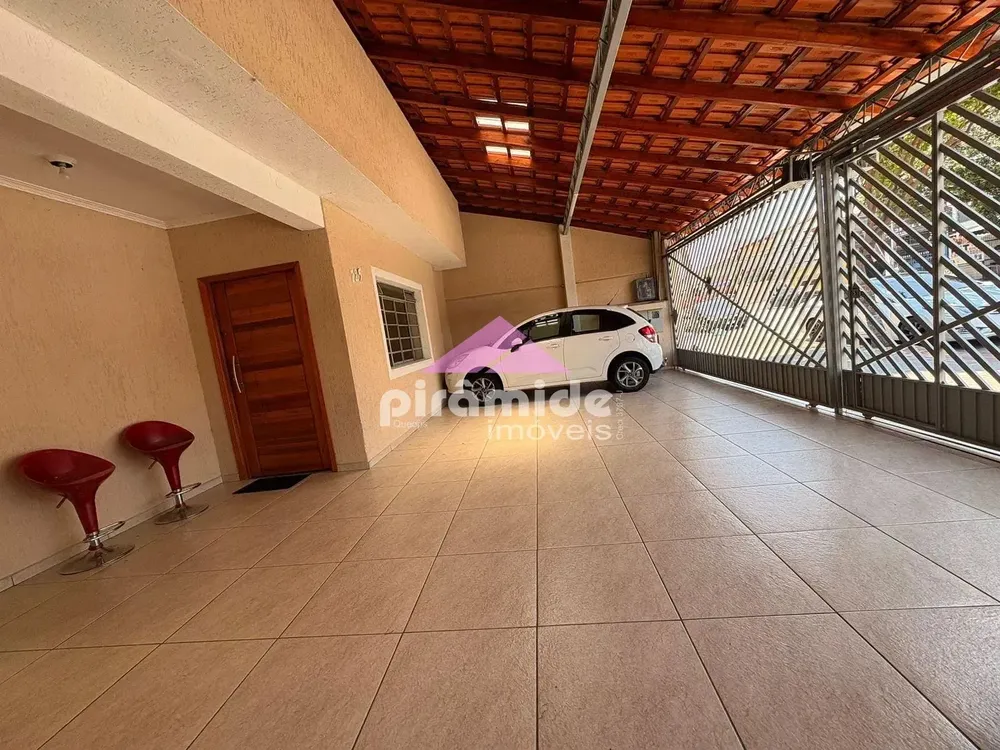 Casa, 3 quartos, 140 m² - Foto 1