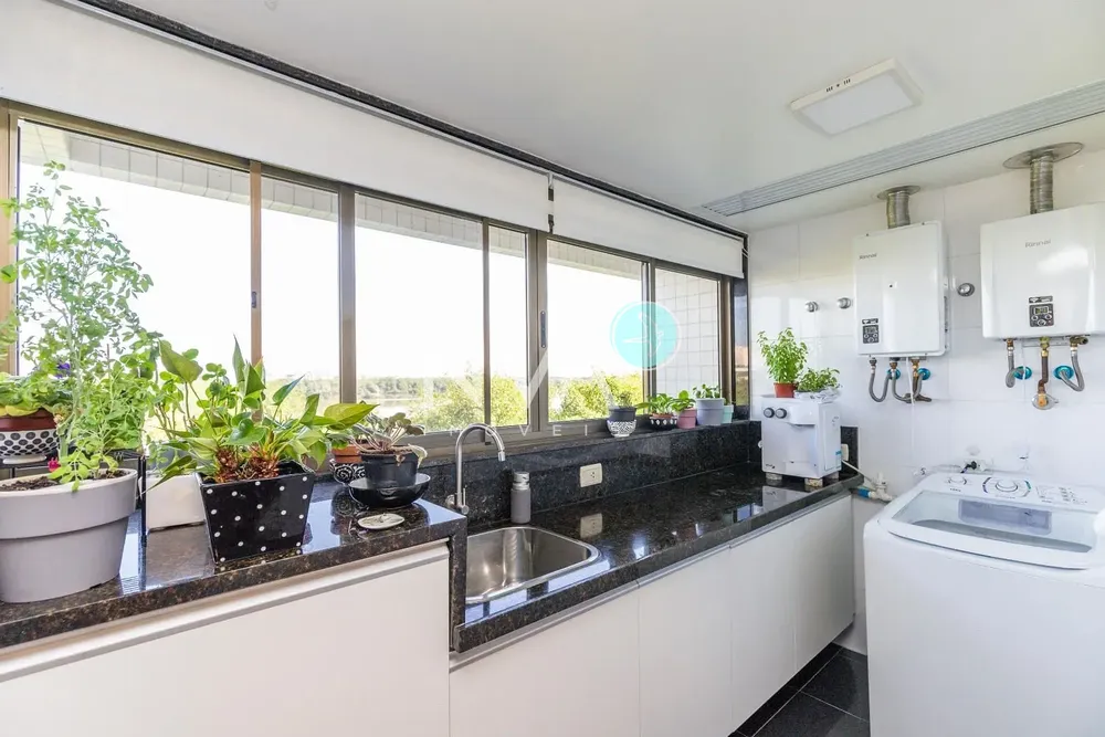 Apartamento, 4 quartos, 267 m² - Foto 1