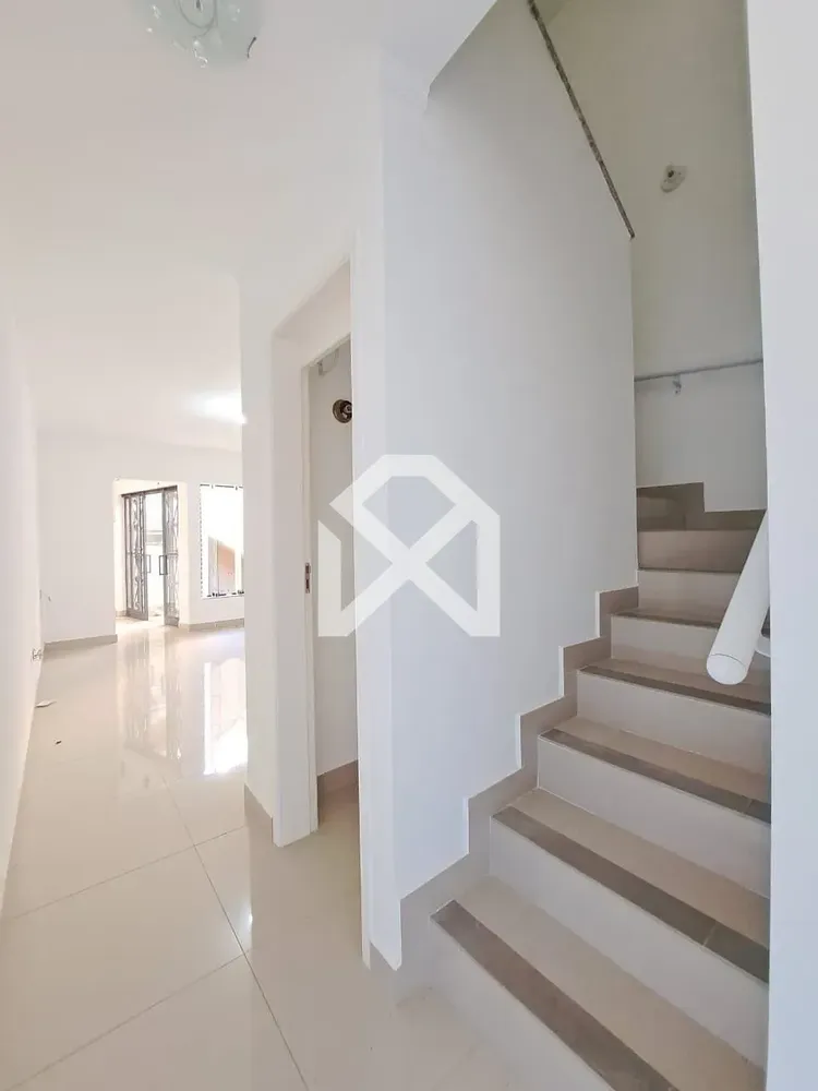 Sobrado, 3 quartos, 107 m² - Foto 1