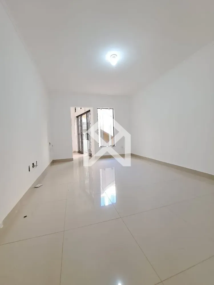 Sobrado, 3 quartos, 107 m² - Foto 2