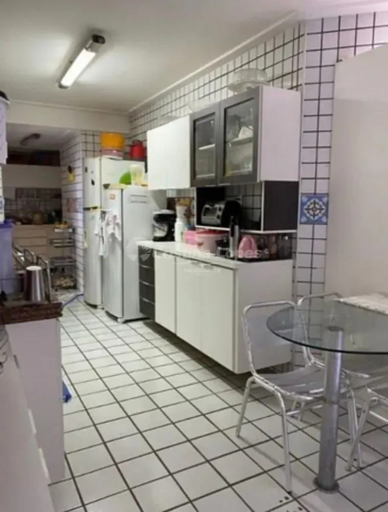 Apartamento, 3 quartos, 175 m² - Foto 2