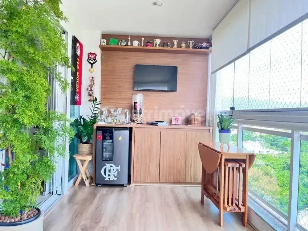 Apartamento, 3 quartos, 100 m² - Foto 1