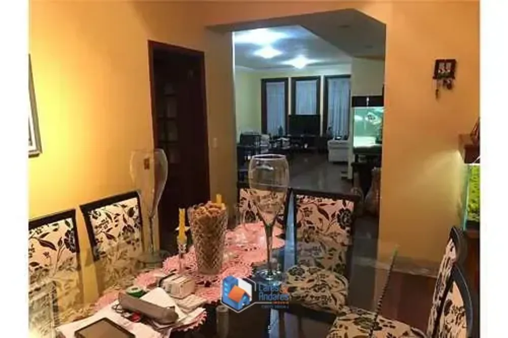 Casa, 3 quartos, 180 m² - Foto 1