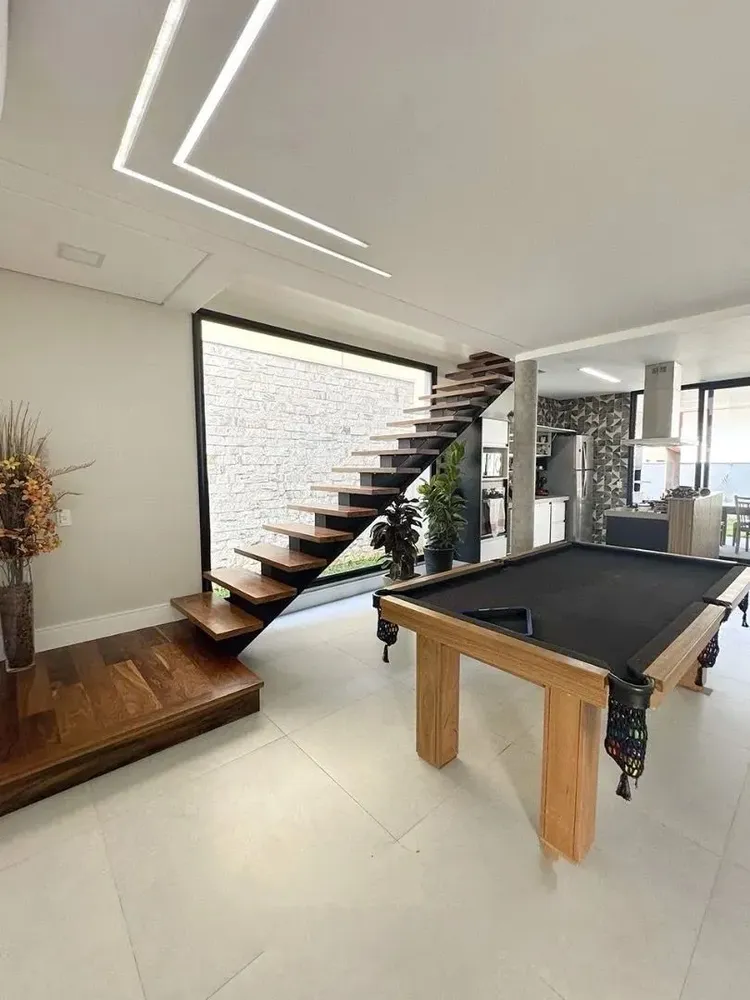 Casa, 4 quartos, 247 m² - Foto 4
