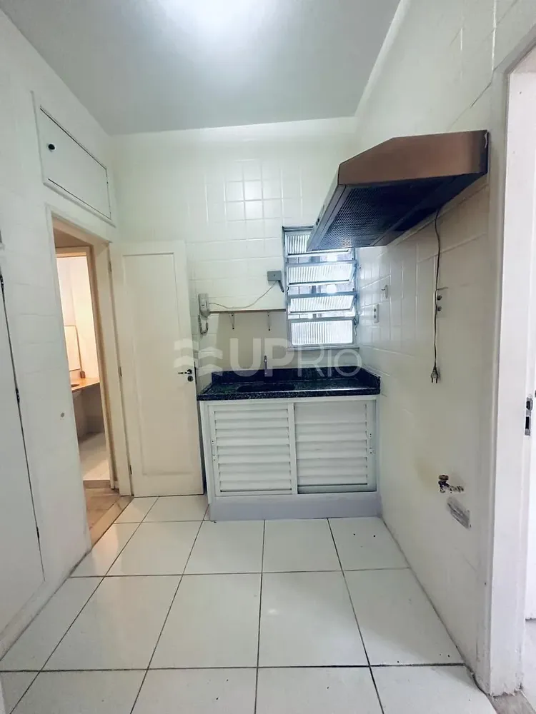 Apartamento, 2 quartos, 70 m² - Foto 2