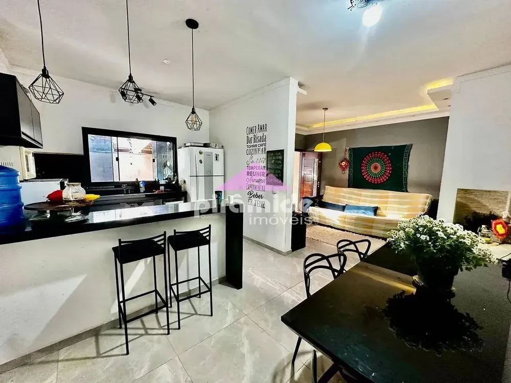 Casa, 2 quartos, 78 m² - Foto 1