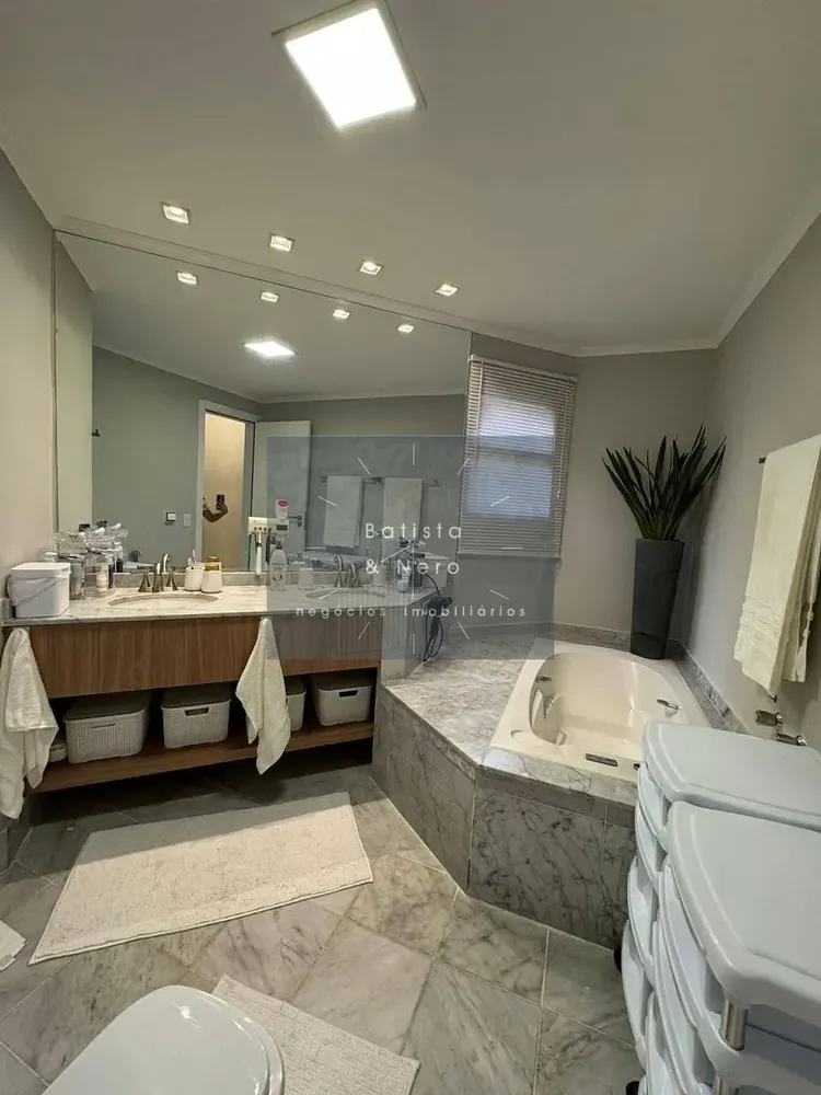 Apartamento, 4 quartos, 267 m² - Foto 1