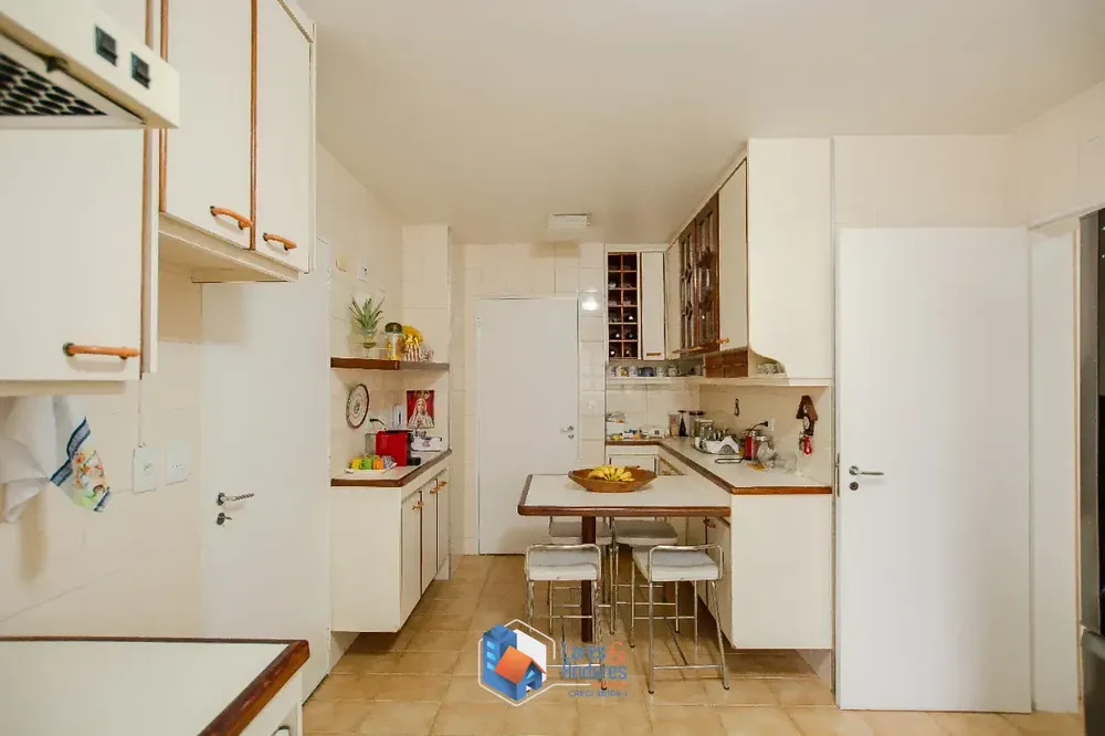 Apartamento, 4 quartos, 131 m² - Foto 4