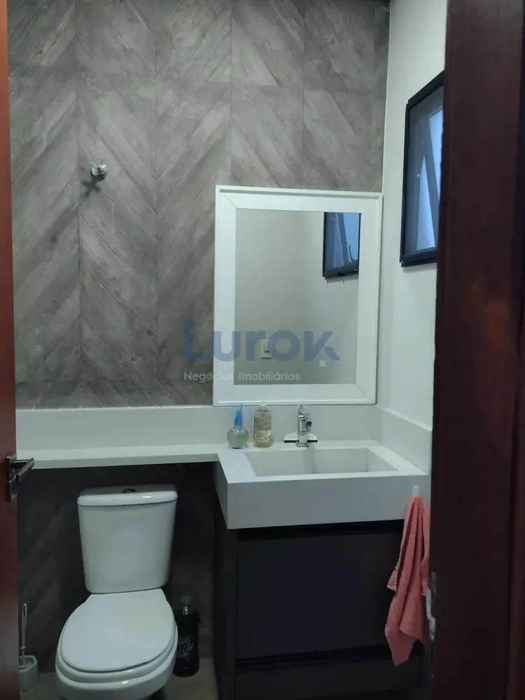 Casa, 4 quartos, 309 m² - Foto 2