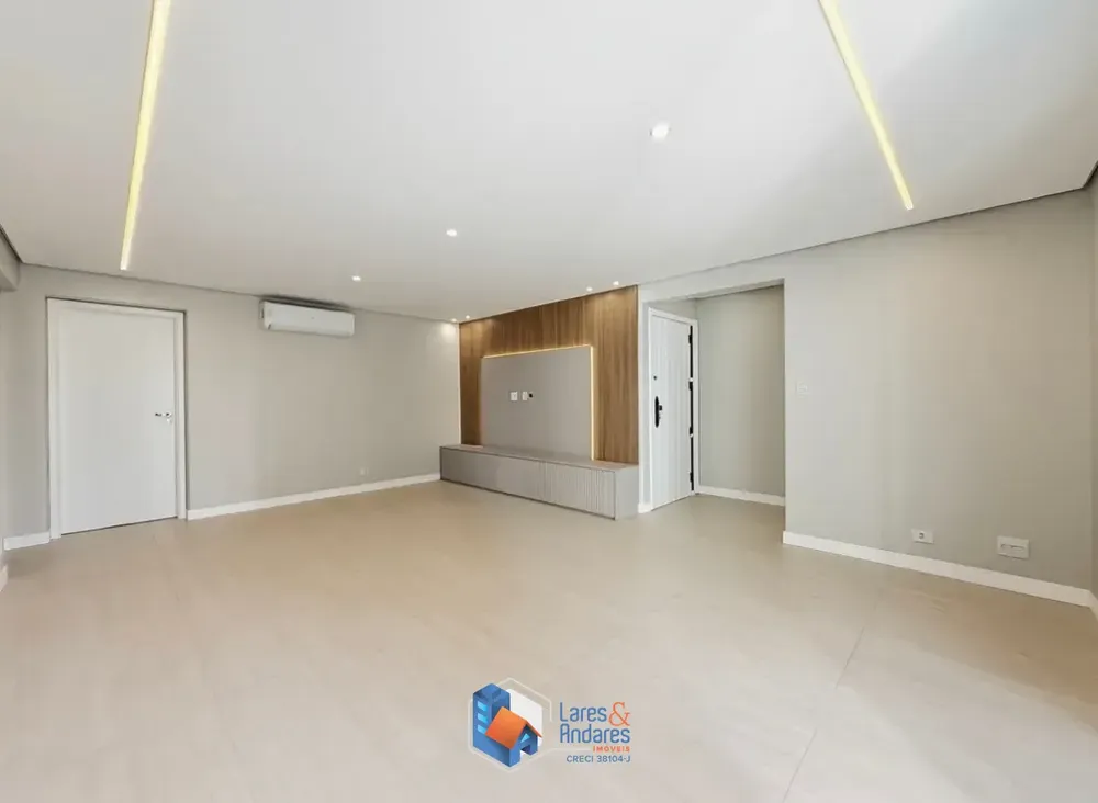 Apartamento, 3 quartos, 130 m² - Foto 3