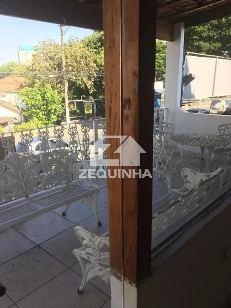 Casa, 3 quartos, 243 m² - Foto 2