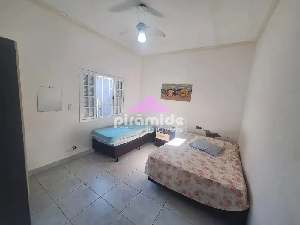 Casa, 2 quartos, 178 m² - Foto 1