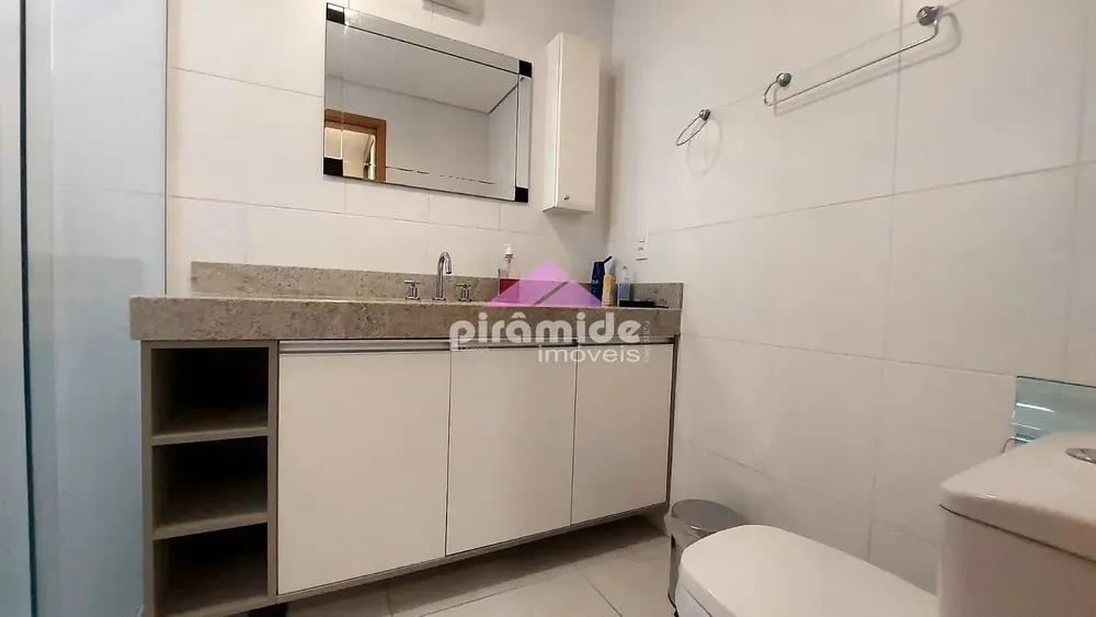 Apartamento, 3 quartos, 147 m² - Foto 1