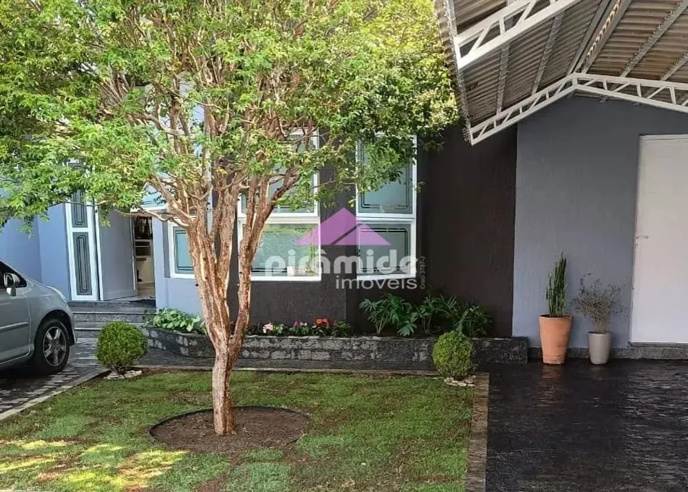Casa, 3 quartos, 190 m² - Foto 1